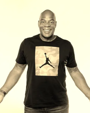 Alonzo Bodden Arlington