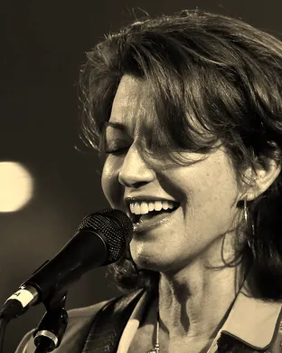 Amy Grant Alexandria