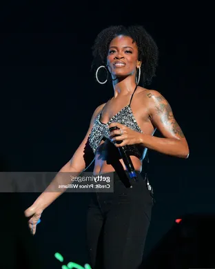 Ari Lennox Oxon Hill