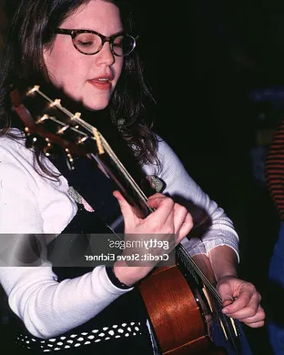 Lisa Loeb Washington