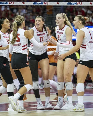Wisconsin Badgers Women's Volleyball Madison